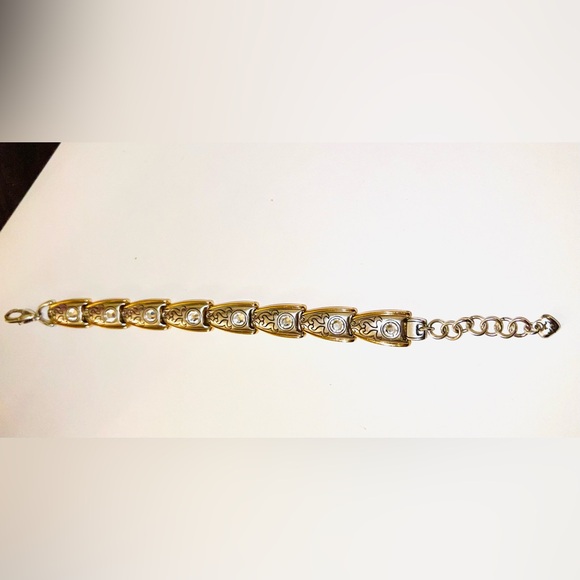 Brighton Retired Two Tone Bracelet w B Charm and Lobster Claw Clasp. Lovely PGC - Picture 1 of 4